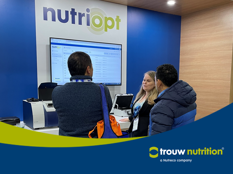 IPPE 2022- Brenda Knapp en el stand de Nutriopt de Trouw Nutrition